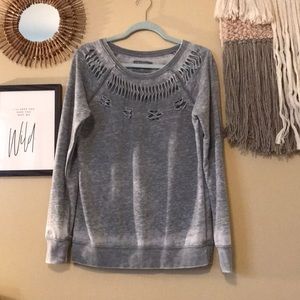 GUESS hollowed out swearshirt